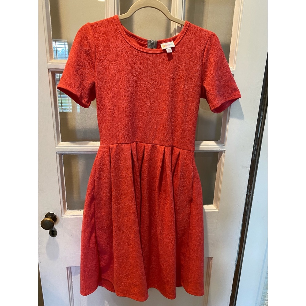 Coral Embossed Lularoe Amelia Dress Size Medium
